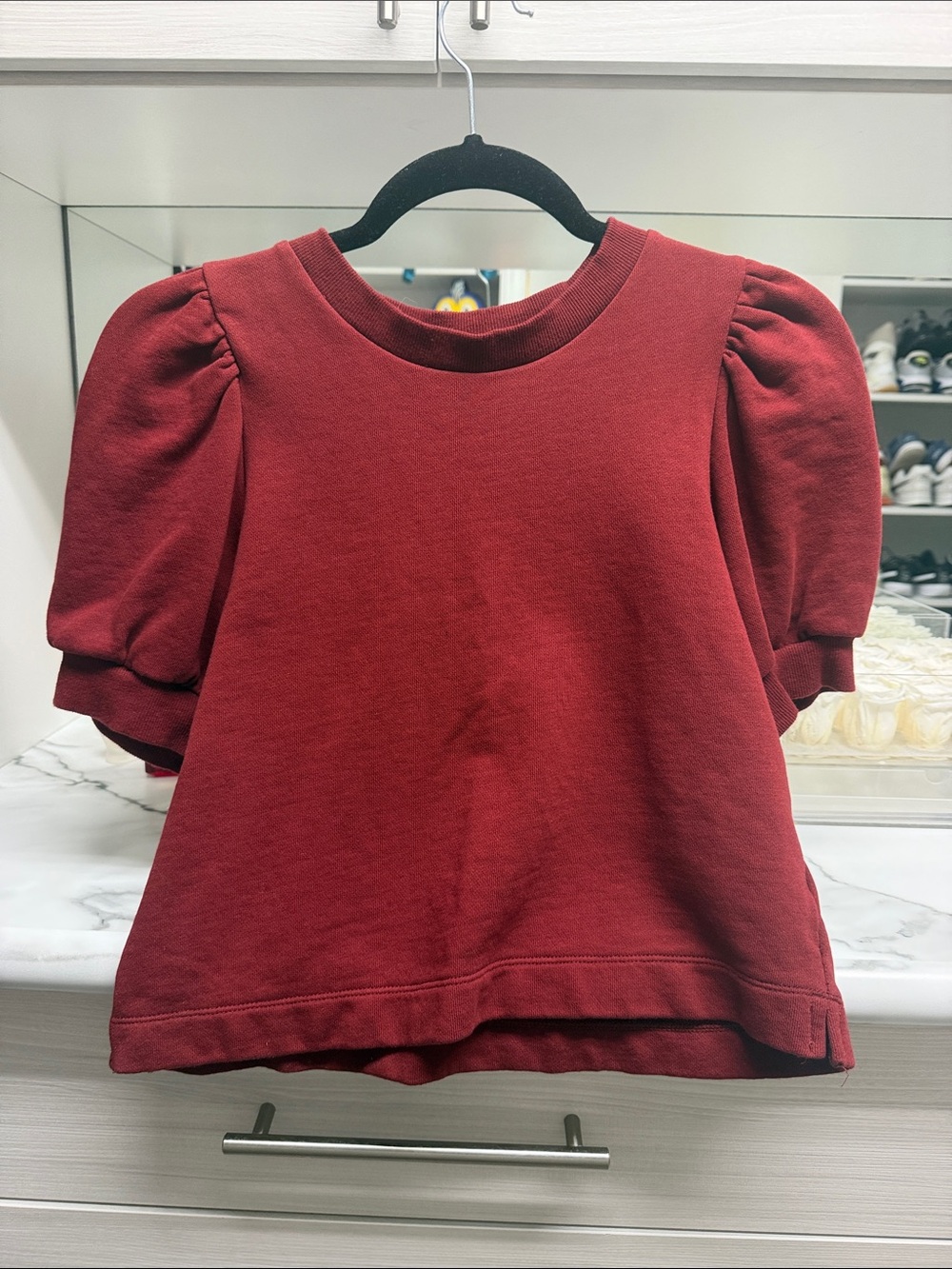 H&M Burgundy Puff Sleeve Top- Sweatshirt material